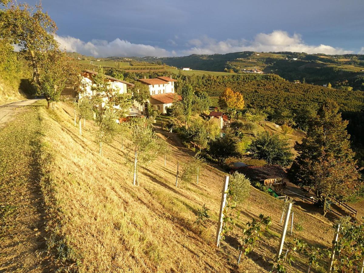 Agriturismo Sondrea Sinio Exteriör bild